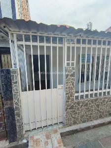 Casa de 2 alcobas en arriendo en Ciudad Cordoba, Cali, 74 m² · foto 2 de 20