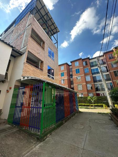 Edificio de Apartamentos en Venta, Las Vegas De Comfandi, Cali - Widok 2
