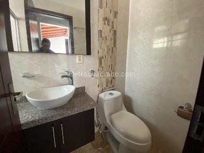 Apartamento de 4 alcobas en arriendo en Diamante, Bucaramanga, 130 m² · foto 8 de 20