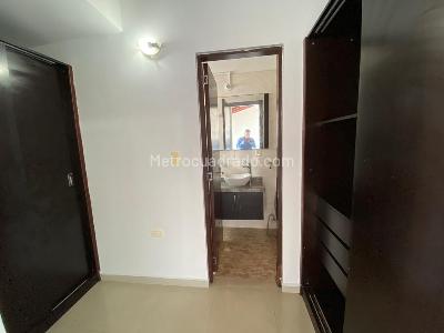 Apartamento de 4 alcobas en arriendo en Diamante, Bucaramanga, 130 m² · foto 13 de 20