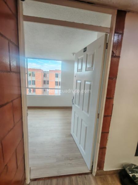 Apartamento en Arriendo, Ciudad Verde, Soacha - Widok 2