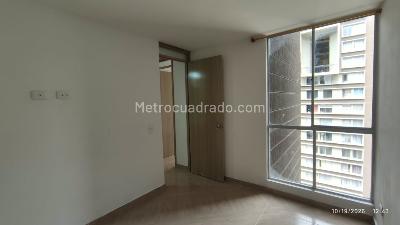 Apartamento de 3 alcobas en arriendo en La Aurora, Bogotá, 54 m² · foto 4 de 20