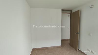 Apartamento de 3 alcobas en arriendo en La Aurora, Bogotá, 54 m² · foto 9 de 20