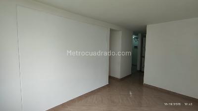 Apartamento de 3 alcobas en arriendo en La Aurora, Bogotá, 54 m² · foto 11 de 20