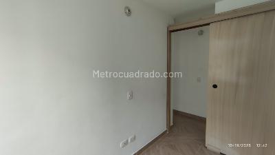 Apartamento de 3 alcobas en arriendo en La Aurora, Bogotá, 54 m² · foto 12 de 20
