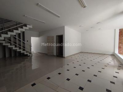 Casa de 4 alcobas en arriendo en Miraflores, Cali, 250 m² · foto 12 de 20