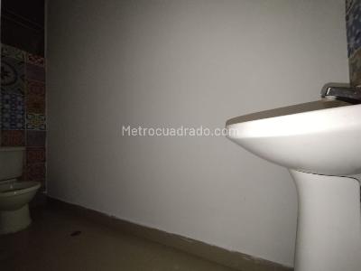 Casa de 4 alcobas en arriendo en Miraflores, Cali, 250 m² · foto 13 de 20