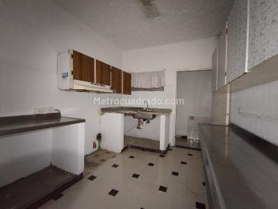 Casa de 4 alcobas en arriendo en Miraflores, Cali, 250 m² · foto 15 de 20
