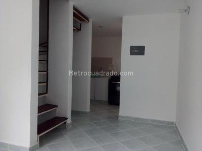 Casa de 3 alcobas en arriendo en Mirandela, Bogotá, 79 m² · foto 4 de 20