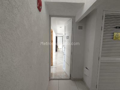 Apartamento de 2 alcobas en venta en Parques De La Italia, Palmira, 46 m² · foto 7 de 19