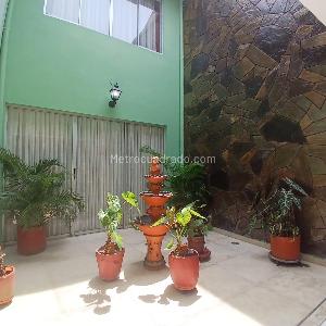 Casa de 5 alcobas en venta en Santa Monica Residencial, Cali, 529 m² · foto 6 de 20