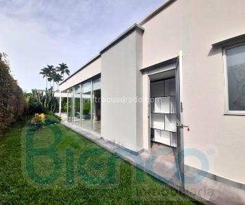 Casa de 3 alcobas en venta en Centro, Pereira, 440 m² · foto 2 de 20