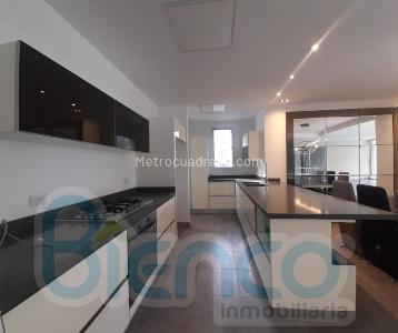 Casa de 3 alcobas en venta en Centro, Pereira, 440 m² · foto 8 de 20