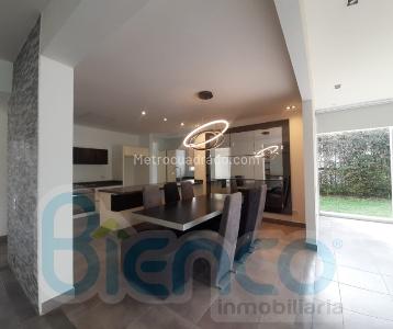 Casa de 3 alcobas en venta en Centro, Pereira, 440 m² · foto 10 de 20
