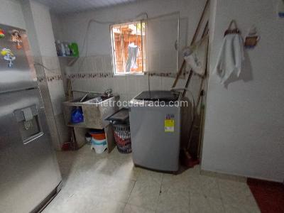 Apartamento de 4 alcobas en venta en El Reposo, Floridablanca, 95 m² · foto 8 de 16