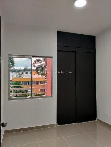 Apartamento en venta en Paseo De La Castellana, Pereira · foto 3 de 10