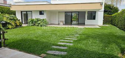 Casa en venta en Pueblito Cafetero, Pereira · foto 2 de 20
