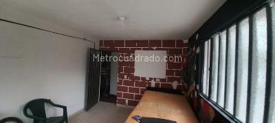 Casa de 4 alcobas en venta en La Libertad, Bogotá, 72 m² · foto 13 de 20