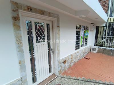 Casa de 3 alcobas en venta en Los Farallones, Cali, 164 m² · foto 3 de 20