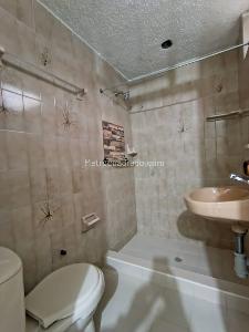 Casa de 3 alcobas en venta en Los Farallones, Cali, 164 m² · foto 18 de 20
