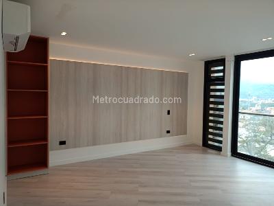 Apartamento de 2 alcobas en venta en Circunvalar, Pereira, 140 m² · foto 3 de 20