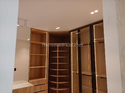 Apartamento de 2 alcobas en venta en Circunvalar, Pereira, 140 m² · foto 15 de 20
