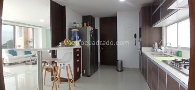Apartamento de 3 alcobas en venta en Aguacatal, Cali, 196 m² · foto 7 de 20