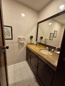 Casa de 5 alcobas en venta en Altos De Cabecera, Bucaramanga, 359 m² · foto 3 de 20