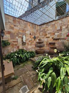 Casa de 5 alcobas en venta en Altos De Cabecera, Bucaramanga, 359 m² · foto 10 de 20