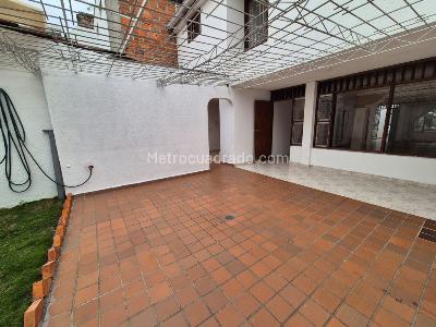 Casa de 5 alcobas en venta en El Prado, Bucaramanga, 200 m² · foto 10 de 20