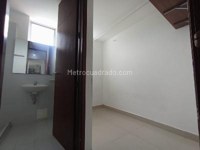 Apartamento de 3 alcobas en venta en Urb, Palmira, 112 m² · foto 14 de 20