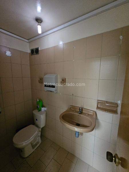Oficina en Arriendo, Quinta Camacho, Bogotá D.C. – další