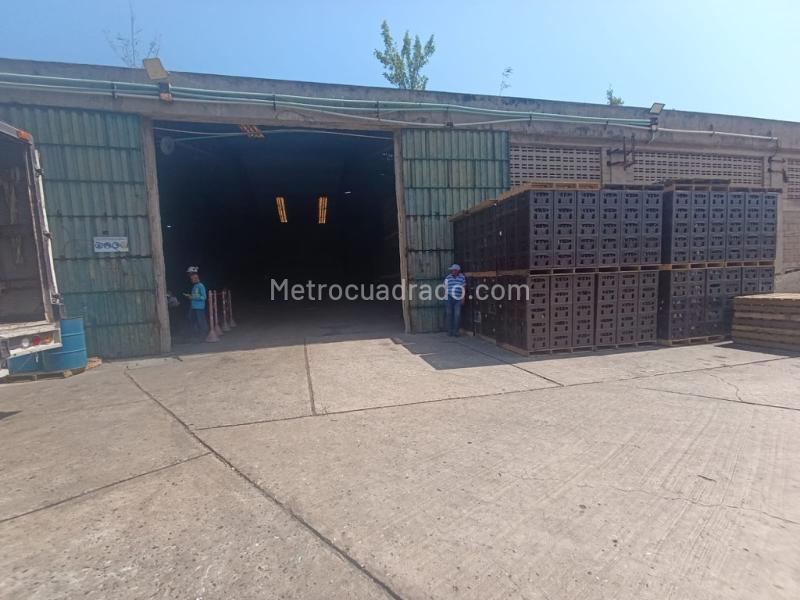 Bodega en Arriendo, Santa Ana, Barranquilla - Más
