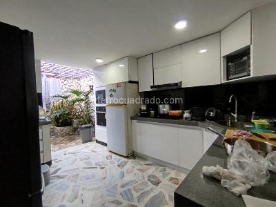 Casa de 5 alcobas en venta en Prados Del Norte, Cali, 240 m² · foto 6 de 20