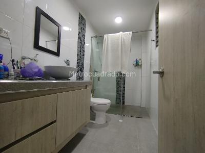 Casa de 5 alcobas en venta en Prados Del Norte, Cali, 240 m² · foto 11 de 20