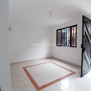 Casa de 3 alcobas en venta en Compartir, Cali, 57 m² · foto 6 de 20
