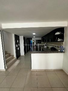 Casa de 4 alcobas en venta en Manantiales, Armenia, 72 m² · foto 2 de 19