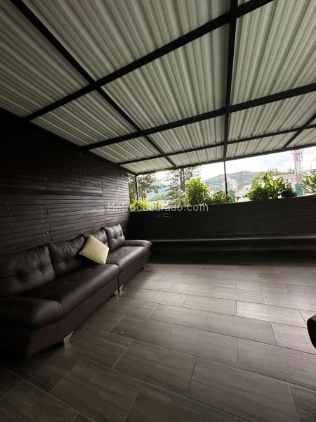 Apartamento en Arriendo, Los Cambulos, Cali - Mehr
