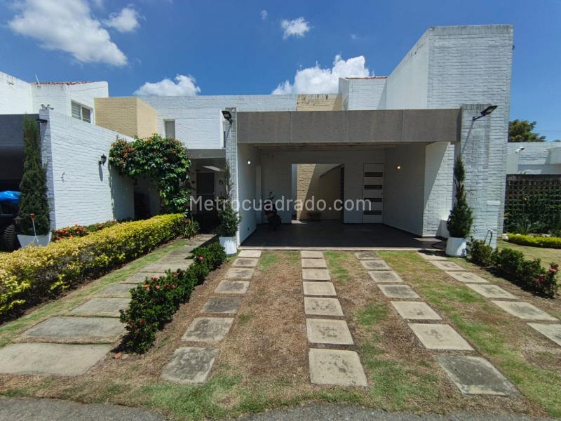 Casa en Arriendo, Castillo, Jamundi - Mehr