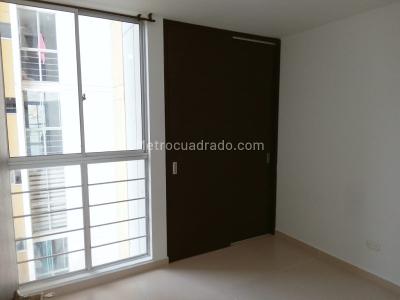 Apartamento de 3 alcobas en venta en Parque San Agustin, Floridablanca, 80 m² · foto 9 de 13