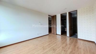 Apartamento en venta en Hacienda Del Sol, Mosquera · foto 10 de 17