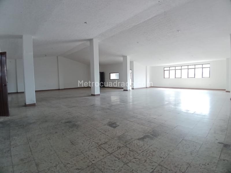 Bodega en Arriendo, Obrero, Cali - Más