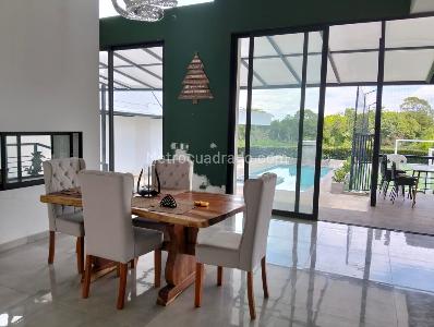 Casa de 3 alcobas en venta en Cerritos, Pereira, 420 m² · foto 11 de 15