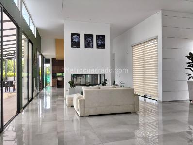 Casa de 3 alcobas en venta en Cerritos, Pereira, 420 m² · foto 9 de 15