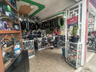 Casa de 5 alcobas en venta en Los Almendros, Bogotá, 295 m² · foto 6 de 20