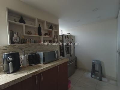 Apartamento de 2 alcobas en venta en El Bosque, Cali, 125 m² · foto 5 de 20