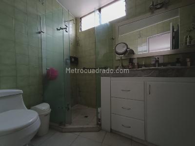 Apartamento de 2 alcobas en venta en El Bosque, Cali, 125 m² · foto 14 de 20