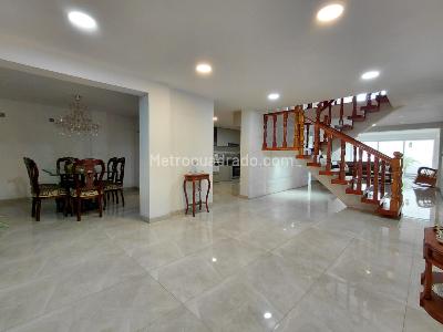Casa de 3 alcobas en venta en La Flora, Cali, 783 m² · foto 11 de 20