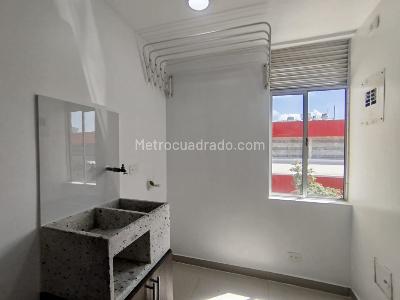 Apartamento de 3 alcobas en arriendo en Los Guayacanes, Cali, 60 m² · foto 6 de 20