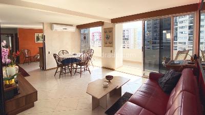 Apartamento de 3 alcobas en venta en Monticelo, Floridablanca, 220 m² · foto 3 de 20